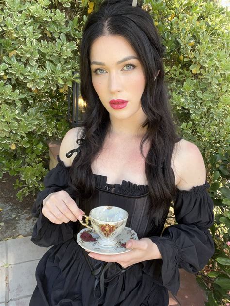 noodlemagazine evelyn claire|Evelyn Claire’s Official Social Fan Page .